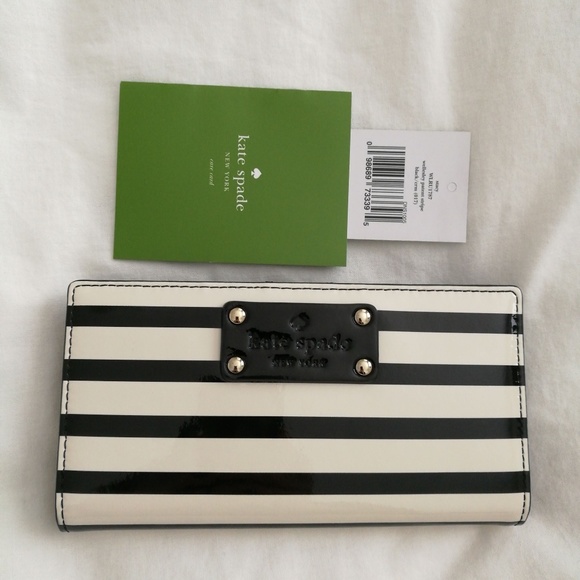 NEW Kate Spade Wellesley Patent Stripe Wallet - Picture 2 of 4